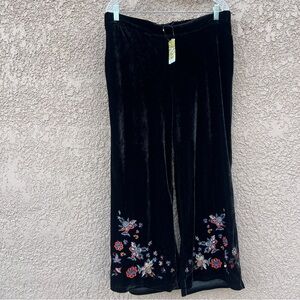 Suzanne Betro 2X Women Embroidered Floral Palazzo Pants Black Boho Velour Velvet
